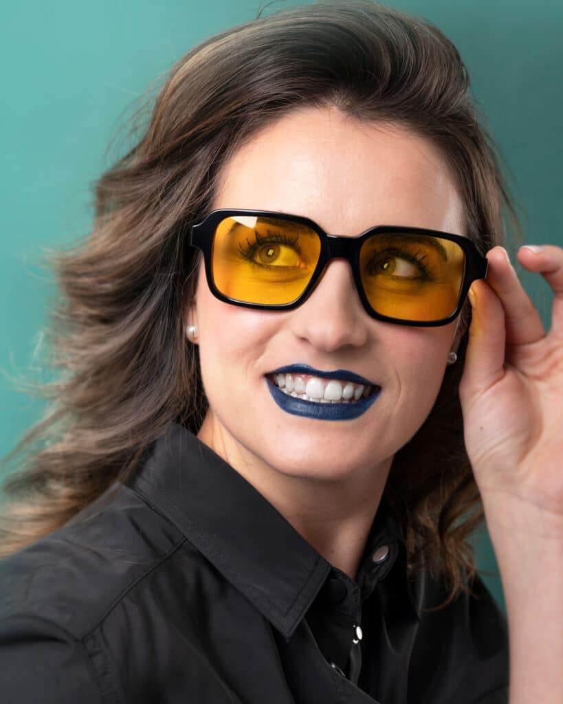 Costantino Toffoli occhiale montatura da sole neri lenti gialle